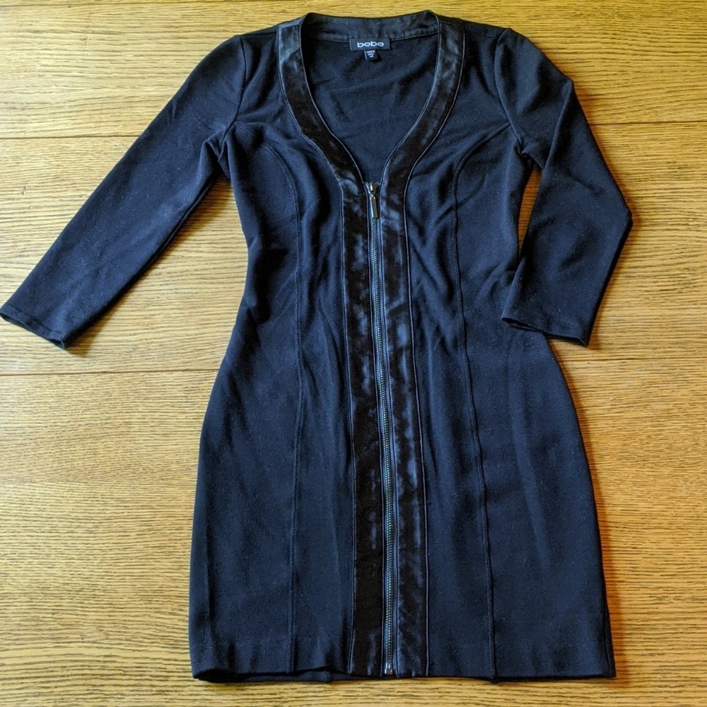 bebe Bodycon Front Zip Mini LBD Sz XS